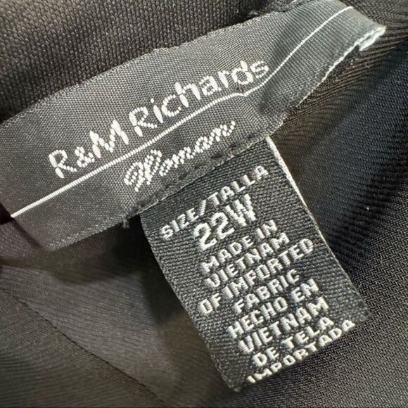 R&M Richards Black Cold Shoulder Gown with Rhinestone Detail Straps - 22W - NWT - Picture 10 of 10